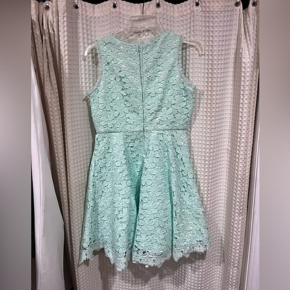 Girls LIME Green Dress 👗 - Size 16 - Picture 2 of 10